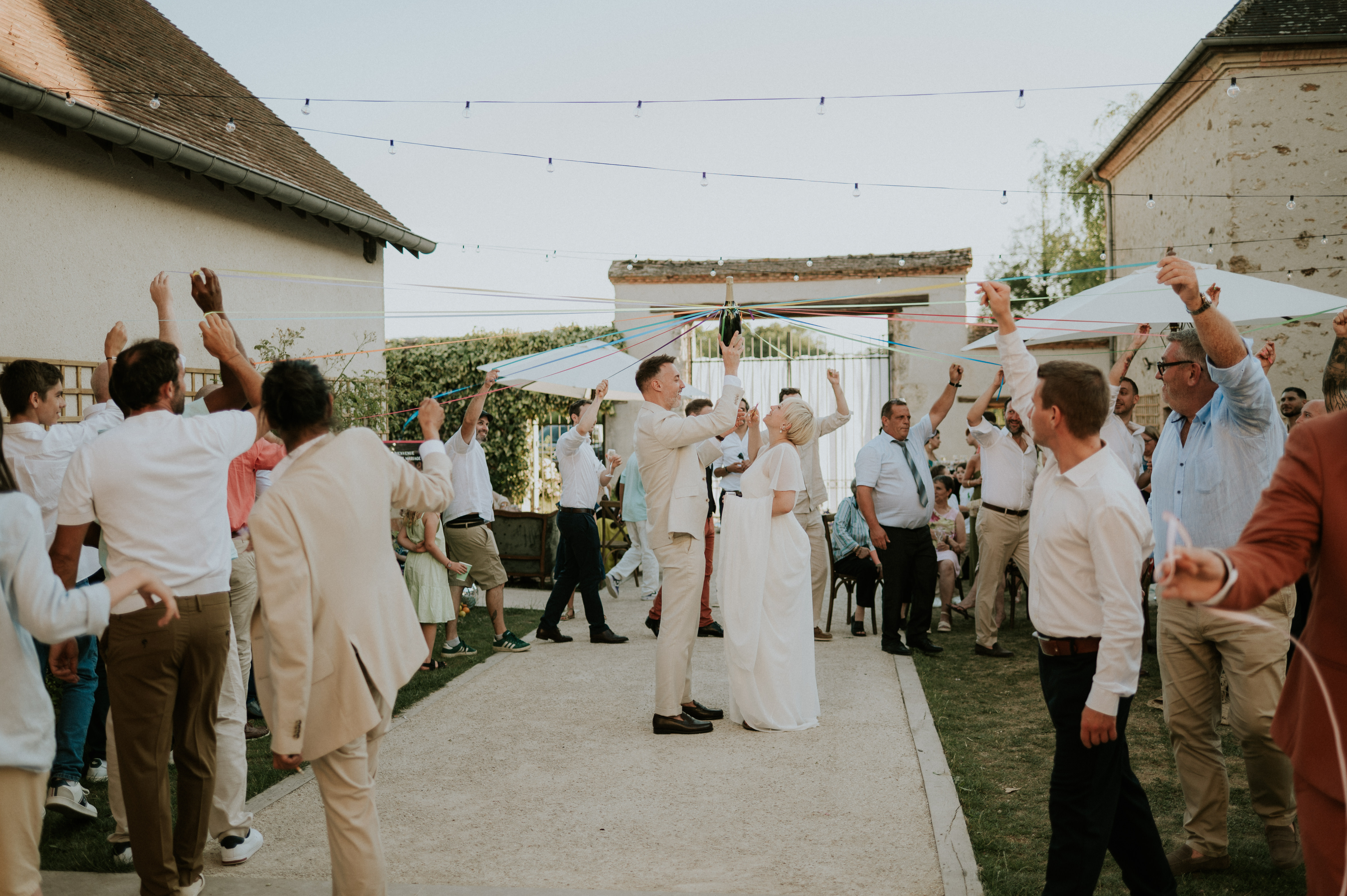 Estelle et Sébastien - Mariage Clos de la Farm Champagne 2025 - photo 16