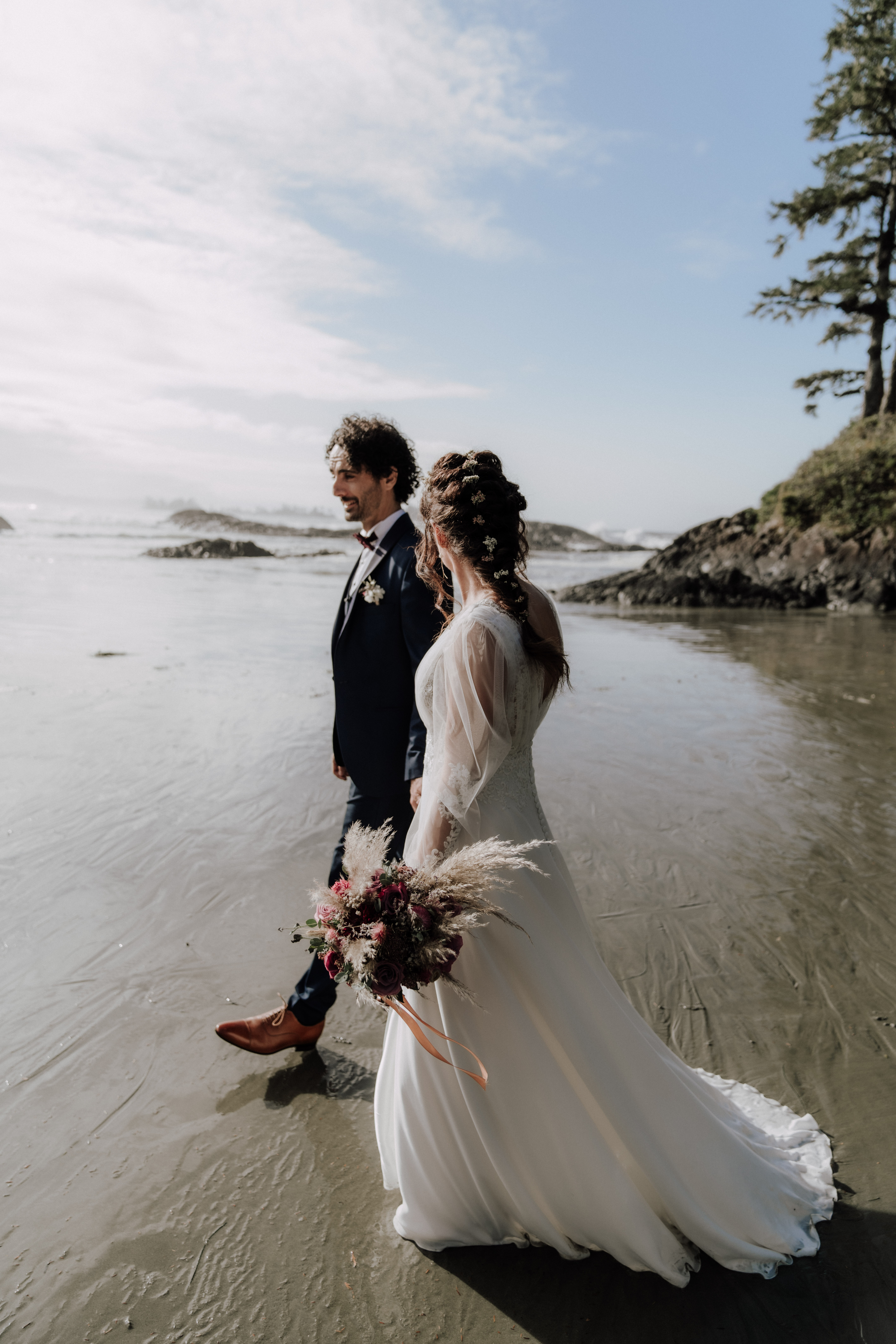Nelly et Axel - Mariage Tofino Canada 2023 - photo 03