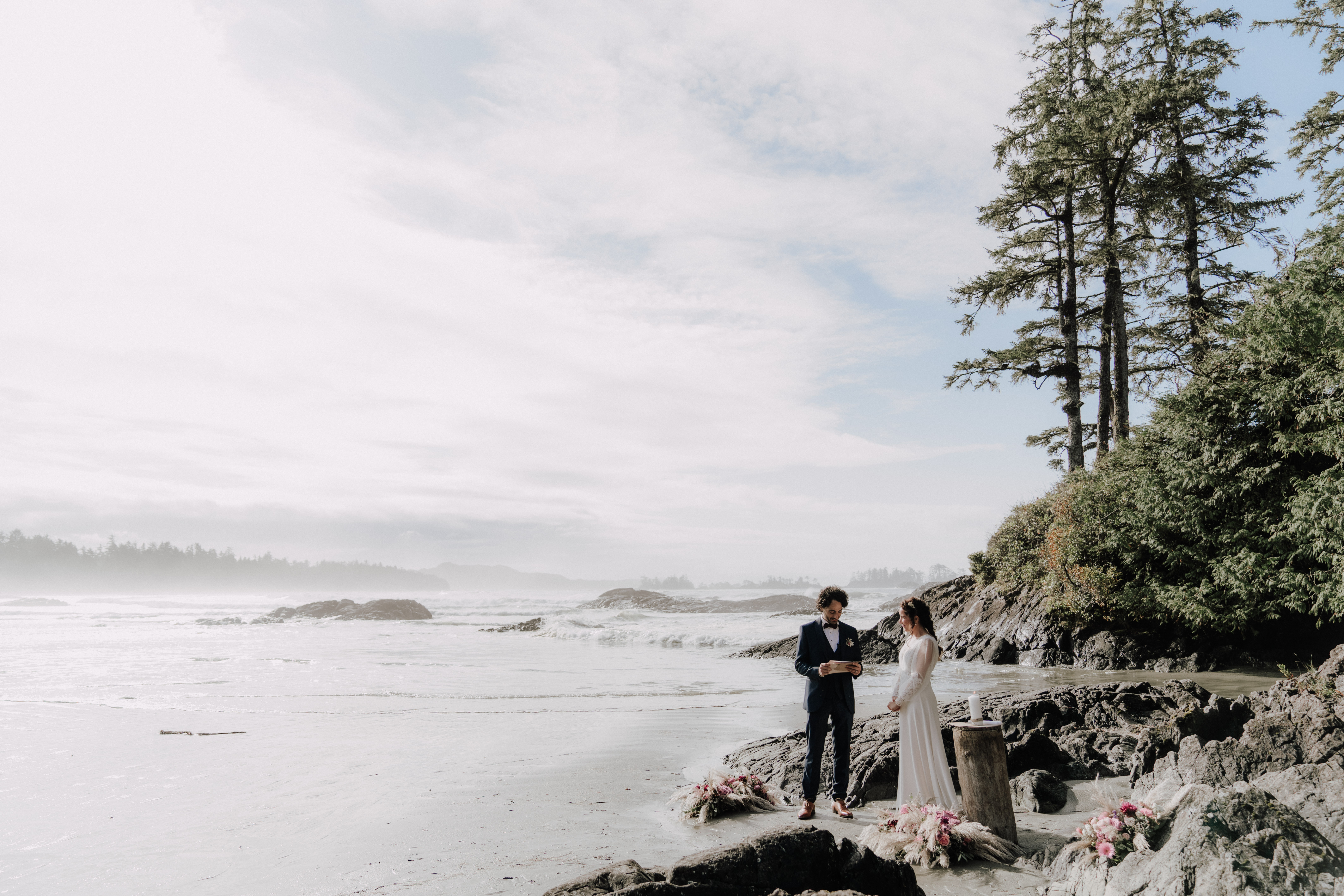 Nelly et Axel - Mariage Tofino Canada 2023 - photo 18